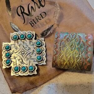 Western Southwestern Hat Hugger Wild Rag Scarf Slide Cross Stone Etched Concho